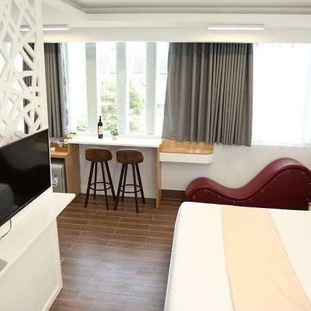 Hong Bao Thach Hotel مدينة هوشي منه المظهر الخارجي الصورة